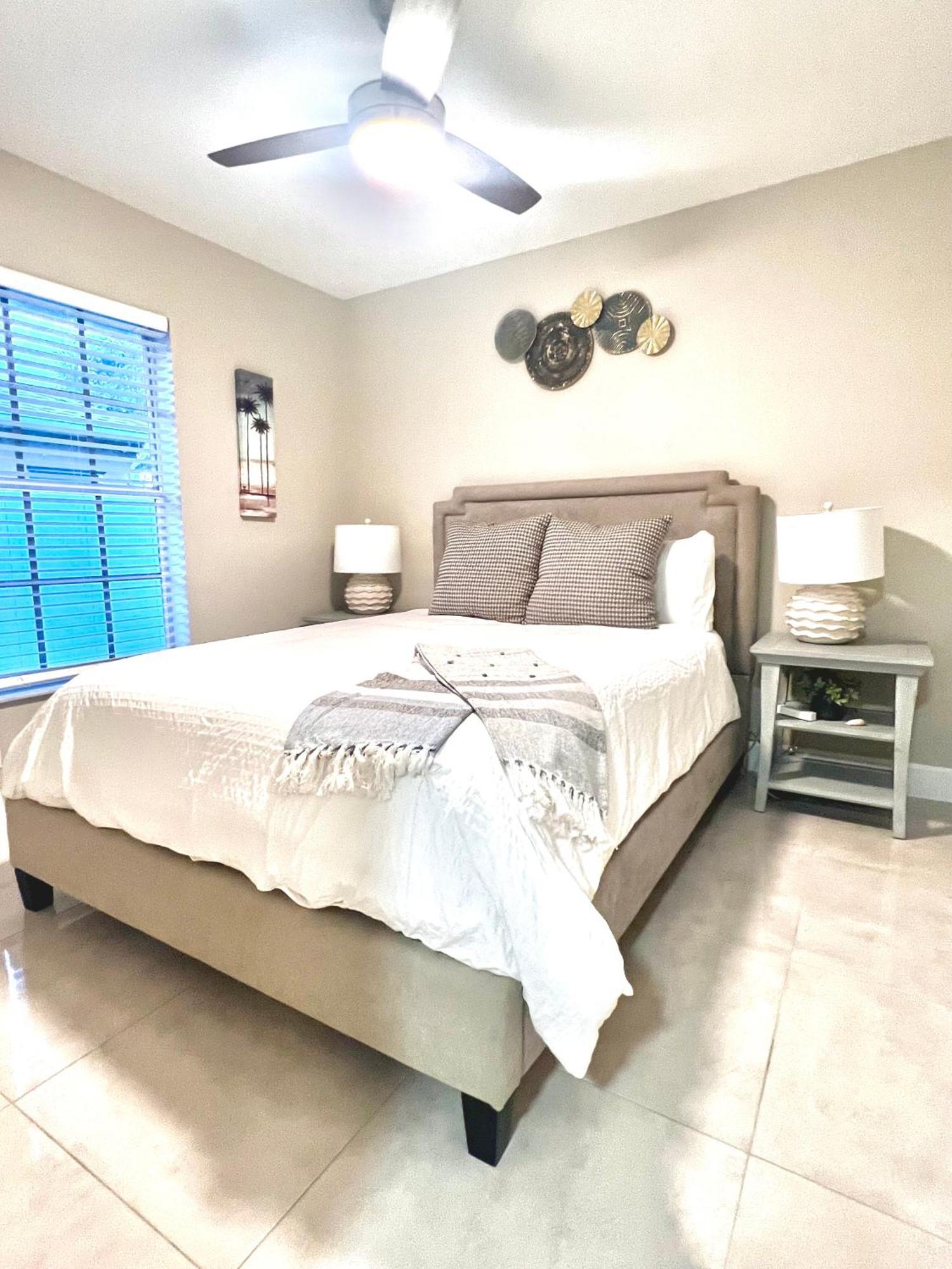 Spacious Home Near Downtown & The Beach Delray Beach Εξωτερικό φωτογραφία